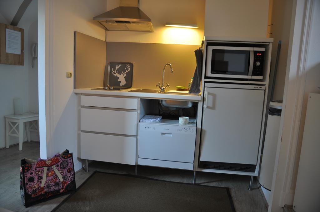 1Er Secret De Honfleur Apartment Room photo